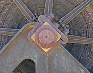 OLD WINDLASS